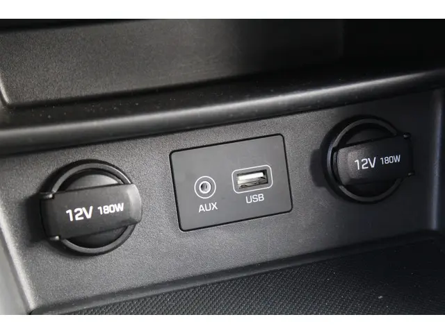 Hyundai Kona 1.0T 120pk Comfort Plus 2017 Benzine 23