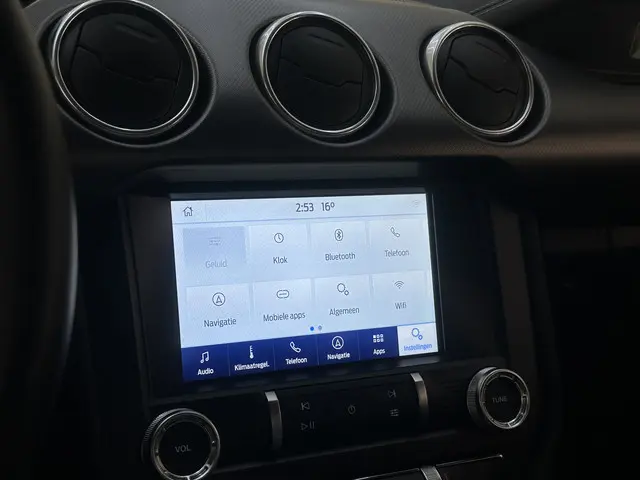 Ford Mustang 5.0 V8 GT Performance 2024 Benzine 27