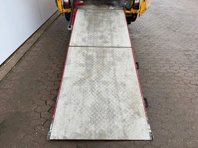 Iveco Daily 35S16 2.3 2020 Diesel 12