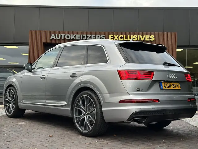 Audi Q7 3.0 TFSI quattro Pro Line S 2015 Benzine 3