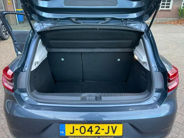 Renault Clio 1.0 TCe Zen, Navi, Pdc, 2020 Benzine 9