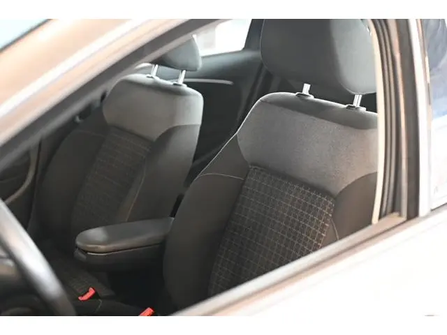 Volkswagen Polo 1.0 Comfortline 2014 Benzine 5