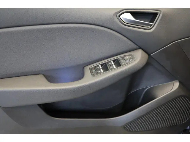 Renault Clio 1.0 TCe Intens |Carplay|PDC|Led| 2020 Benzine 20