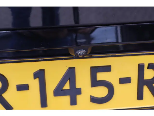 BMW X4 xDrive20i Business Edition Plus 2022 Benzine 22