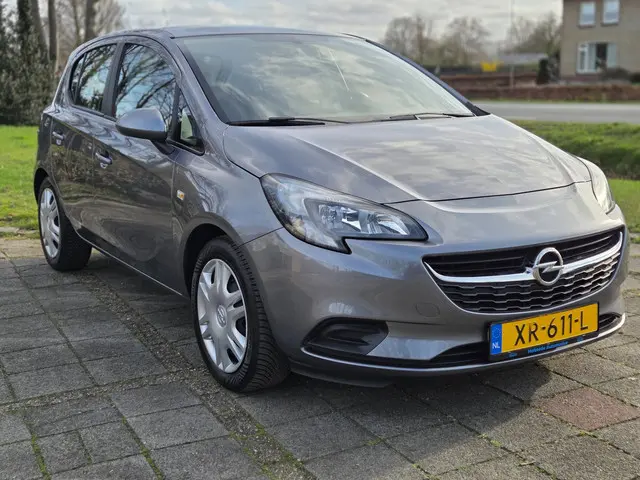 Opel Corsa 1.4 Favourite 5DRS Airco 2019 Benzine 3