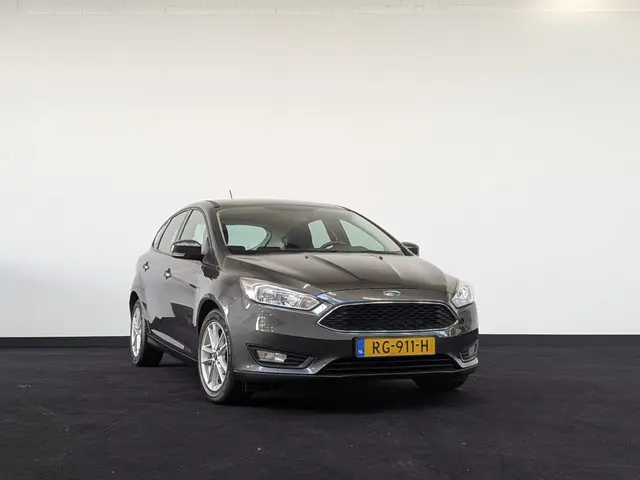 Ford Focus 1.0 Lease Edition |NAVI|SENSOR|NAP 2017 Benzine 16