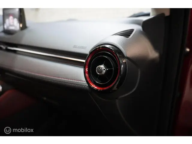 Mazda CX-3 2.0 SkyActiv-G 120 GT-M 2017 Benzine 19