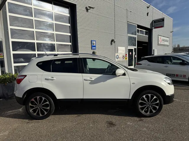Nissan QASHQAI 1.6 Connect Edition 2013 Benzine 9