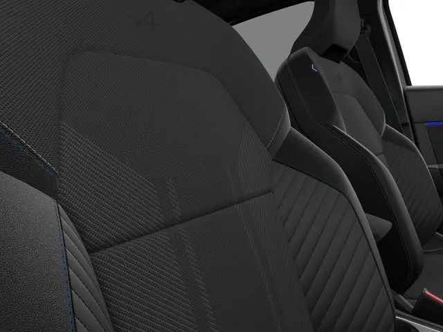 Renault Captur esprit Alpine 2026 Hybride Benzine 14