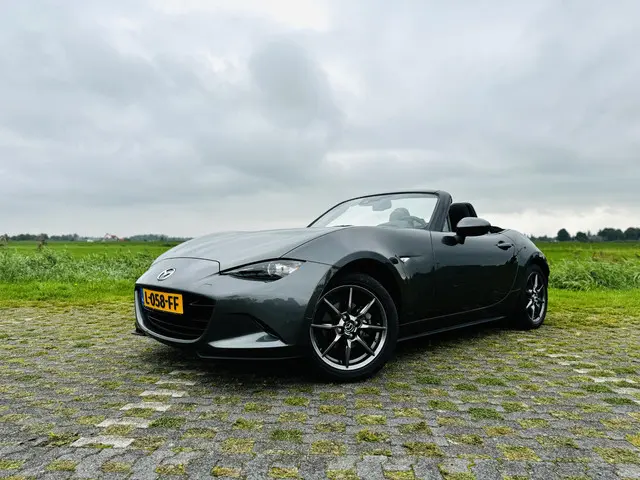 Mazda MX-5 1.5 SkyActiv-G 132 GT-M 2021 Benzine 16