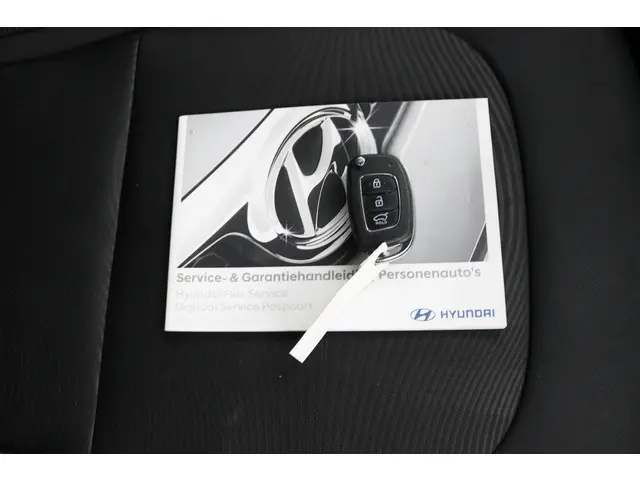 Hyundai i10 1.0i Comfort 2018 Benzine 19