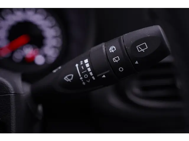 Hyundai i10 1.0 Select 2023 Benzine 25