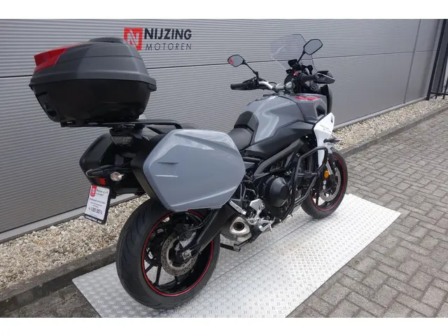 Yamaha TRACER 900 GT 2019 Benzine 3