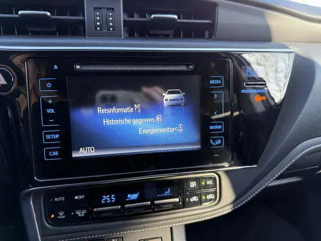 Toyota Auris 1.8 Hybrid Dynamic 2016 Hybride Benzine 20