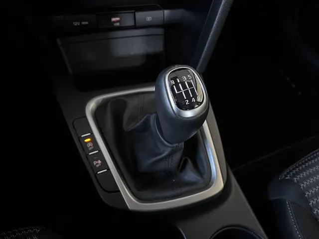 Kia XCeed 1.5 T-GDI DynamicLine 2022 Benzine 20