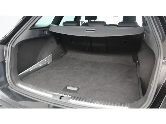 SEAT Leon ST 1.0 TSI FR Ultimate Edition 2020 Benzine 40