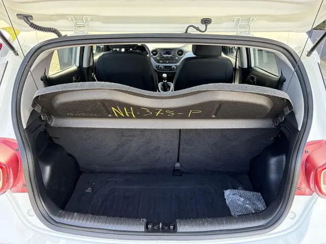 Hyundai i10 1.0i i-Motion Comfort 2017 Benzine 25