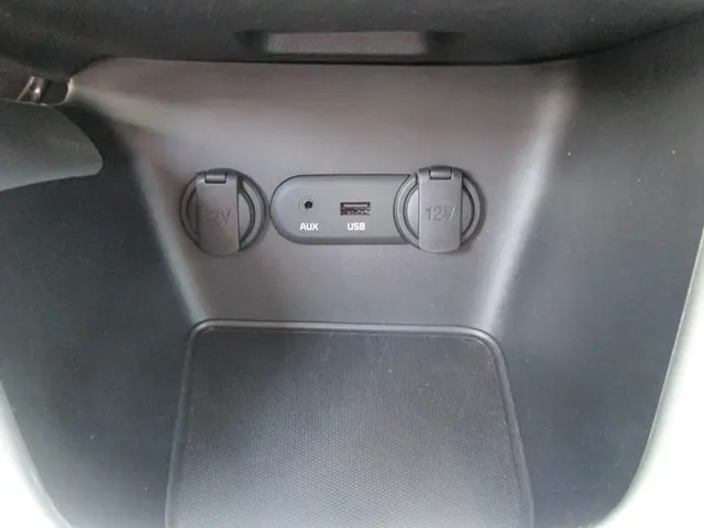 Kia cee'd 1.6 GDI 20th Anniversary 2013 Benzine 10