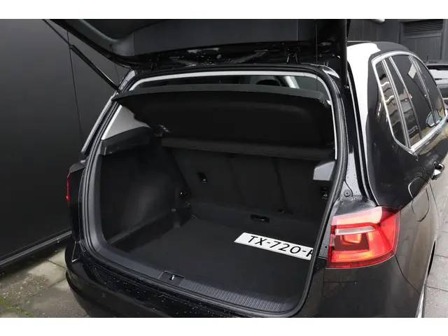 Volkswagen Golf Sportsvan 1.2 TSI Highline 2015 Benzine 14