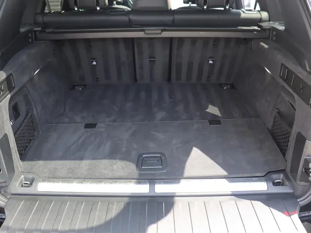 BMW X5 xDrive45e 2022 Hybride Benzine 12
