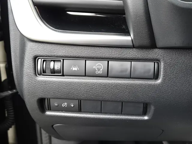 Nissan QASHQAI 1.3 MHEV Xtronic N-Connecta 2022 Benzine 26