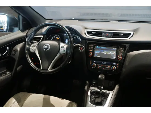 Nissan QASHQAI 1.2 Tekna 2016 Benzine 18