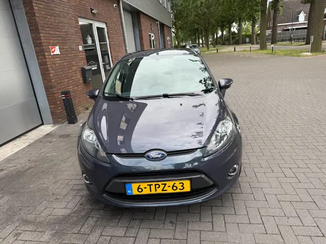 Ford Fiesta 1.4 Titanium|AUTOMAAT|NIEUWE APK 2012 Benzine 20
