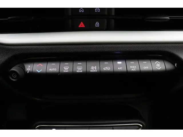 Fiat 600 1.2 Hybrid Urban 2025 Hybride Benzine 25