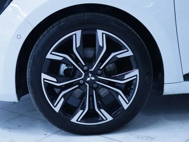 Mitsubishi Colt 1.6 HEV Instyle 2023 Hybride Benzine 6