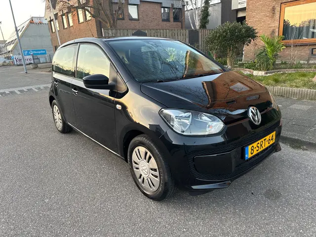 Volkswagen up! 1.0 move up! BlueMotion 2013 Benzine 3