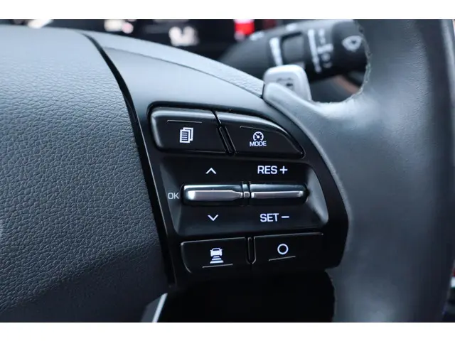 Hyundai IONIQ Premium EV 2018 Elektrisch 28