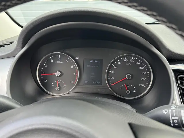 Kia Stonic 1.0 T-GDI DYNAMICPLUSLINE 2020 Benzine 21