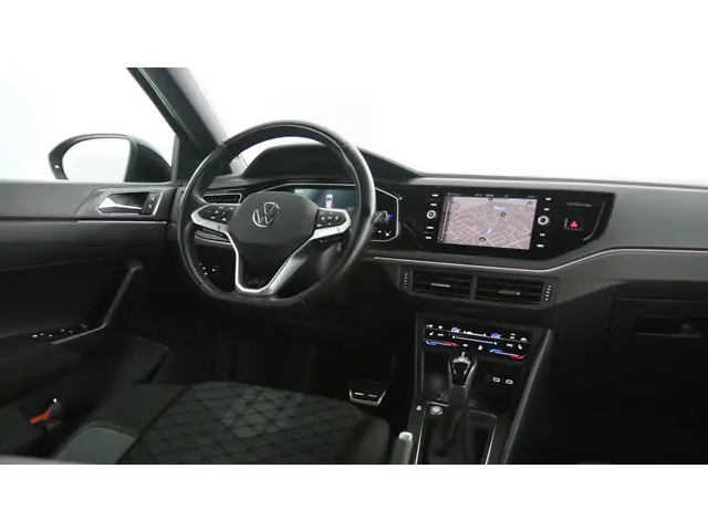 Volkswagen Taigo 1.0 TSI 110pk R-Line DSG 2022 Benzine 20