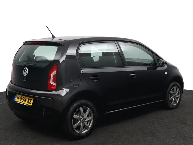 Volkswagen up! 1.0 cheer up! BlueMotion 2013 Benzine 2