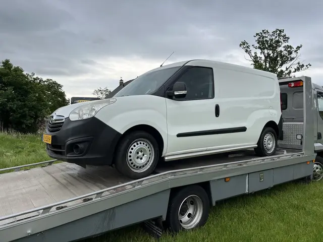 Opel Combo 2