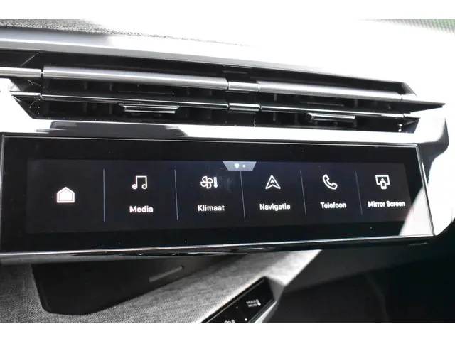 Peugeot 3008 Hybrid 136 EAT6 GT 2024 Hybride Benzine 14