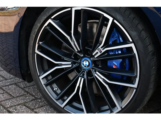 BMW 5 Serie 545e xDrive M-Sport 2021 Hybride Benzine 50