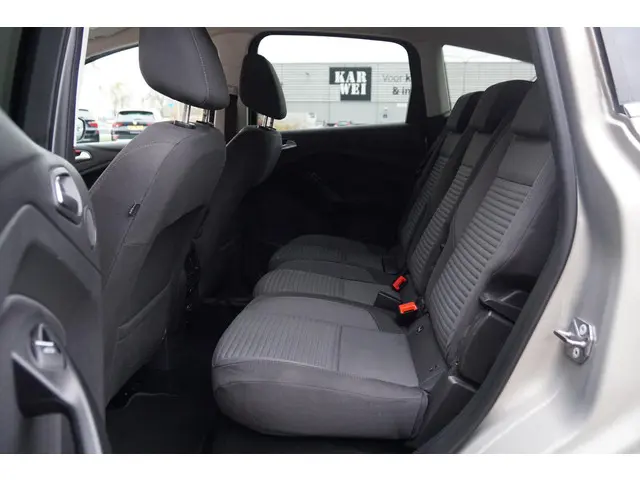 Ford C-MAX 1.0 Titanium 2016 Benzine 20