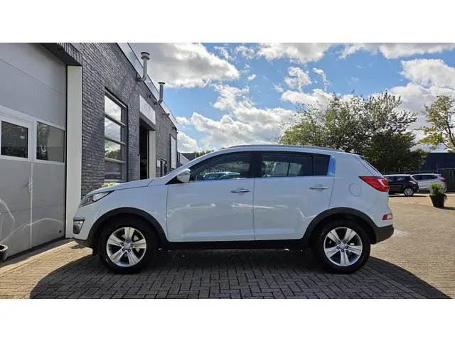 Kia Sportage 2.0 Vision 2013 Benzine 3