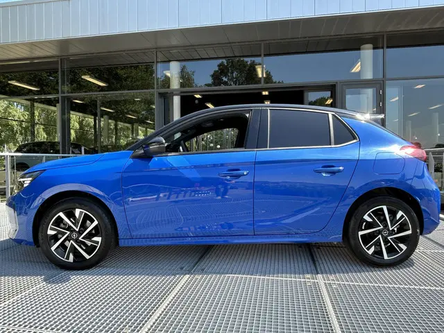 Opel Corsa 1.2 Level 4 2024 Benzine 14
