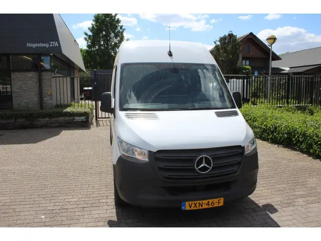 Mercedes-Benz Sprinter 314 2.2 CDI L2H2 2019 Diesel 3