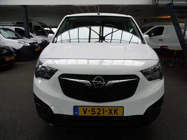 Opel Combo 1.5D L2H1 Edition 2021 Diesel 7