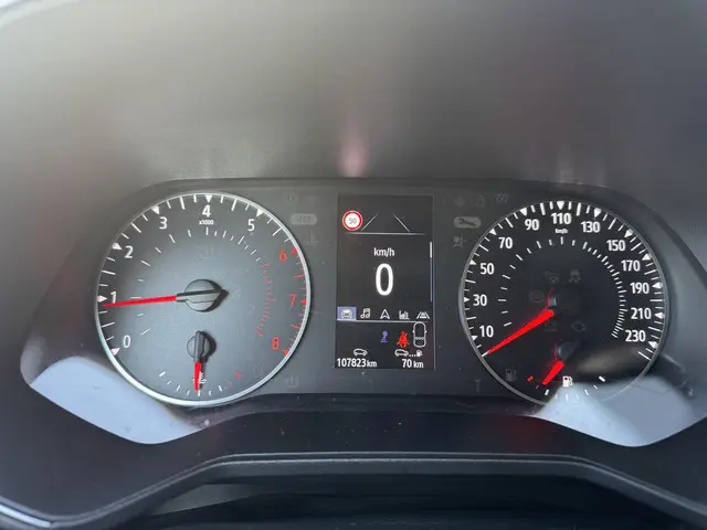 Renault Clio 1.0 TCe Zen 2021 Benzine 3