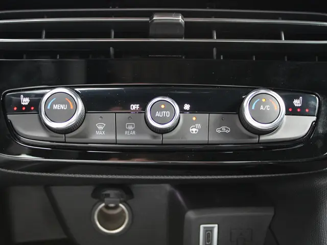 Opel Mokka 1.2 Turbo Hybrid GS 2025 Hybride Benzine 11