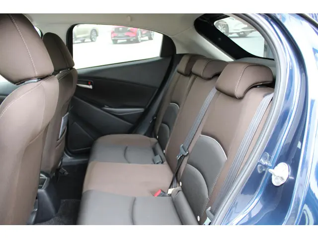 Mazda 2 1.5 Skyactiv-G Style Selected 2021 Benzine 26