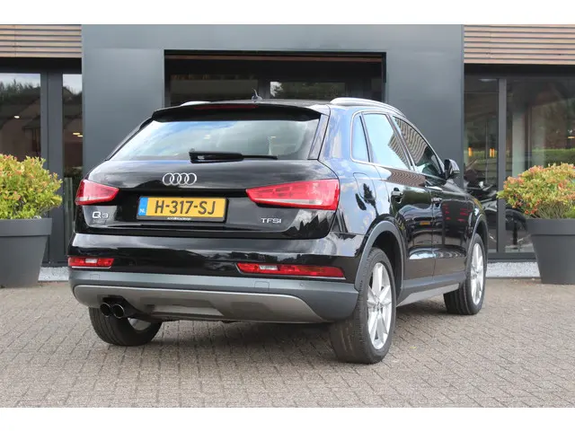 Audi Q3 1.4 TFSI 150pk sport S-Line 2015 Benzine 4