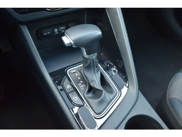 Kia Niro 1.6 GDi PHEV DynamicLine 2019 Hybride Benzine 10