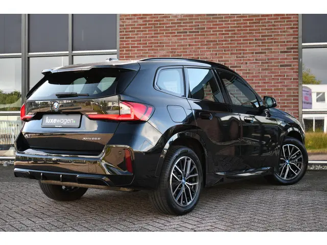 BMW X1 xDrive25e M-Sport 2024 Hybride Benzine 36