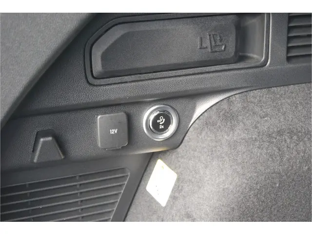 Ford Kuga 1.5 EcoBoost ST-Line X 150PK 2023 Benzine 7