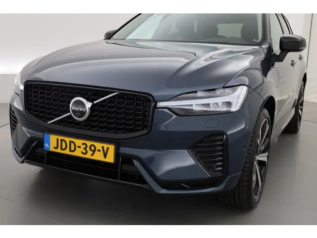 Volvo XC60 2.0 T8 AWD Ultra Dark 2025 Hybride Benzine 25